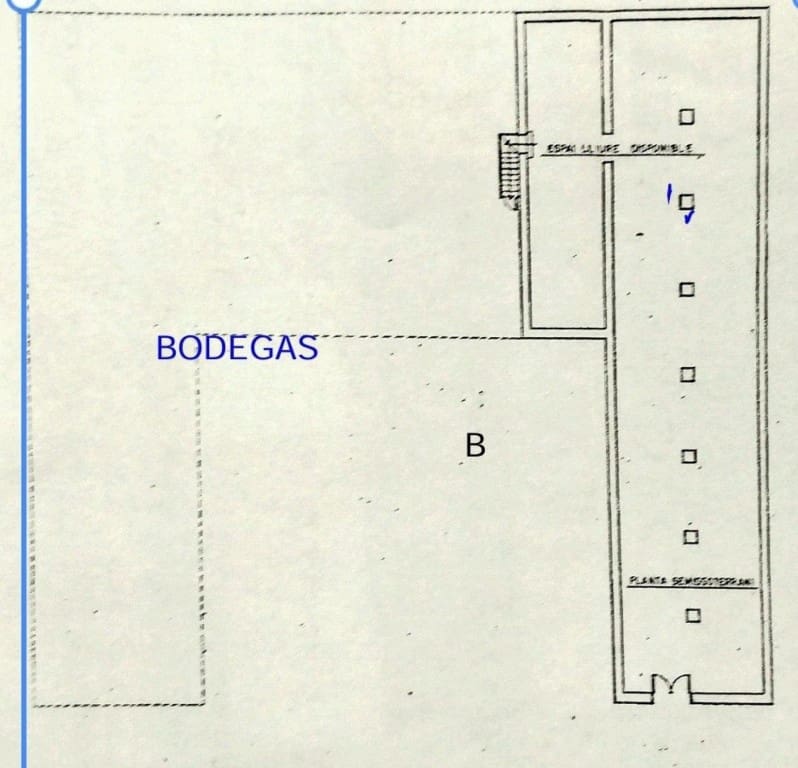 Finca/Casa Rural de 20 habitaciones en Lleida ciudad en venta - 450.000 € (Ref: 9993950)