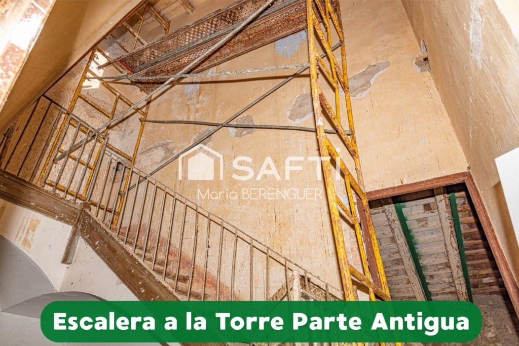 Finca/Casa Rural de 20 habitaciones en Lleida ciudad en venta - 450.000 € (Ref: 9993950)