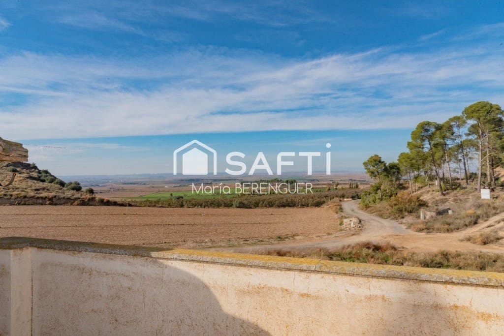 Finca/Casa Rural de 20 habitaciones en Lleida ciudad en venta - 450.000 € (Ref: 9993950)