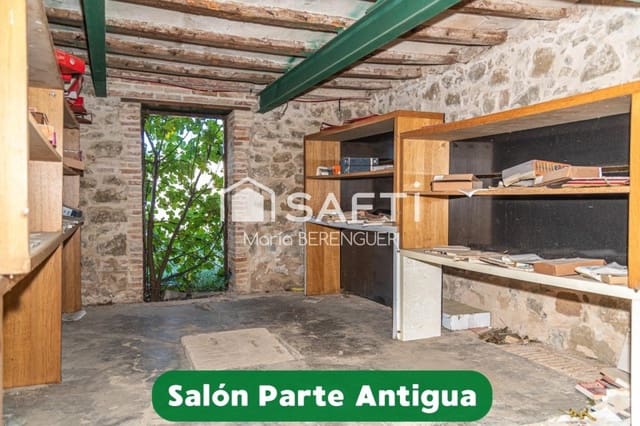 20 bedroom Finca/Country House for sale in Lleida city - € 450,000 (Ref: 9993950)