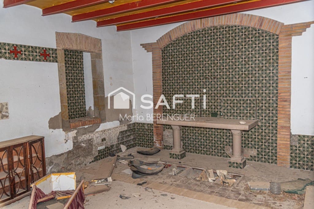Finca/Casa Rural de 20 habitaciones en Lleida ciudad en venta - 450.000 € (Ref: 9993950)