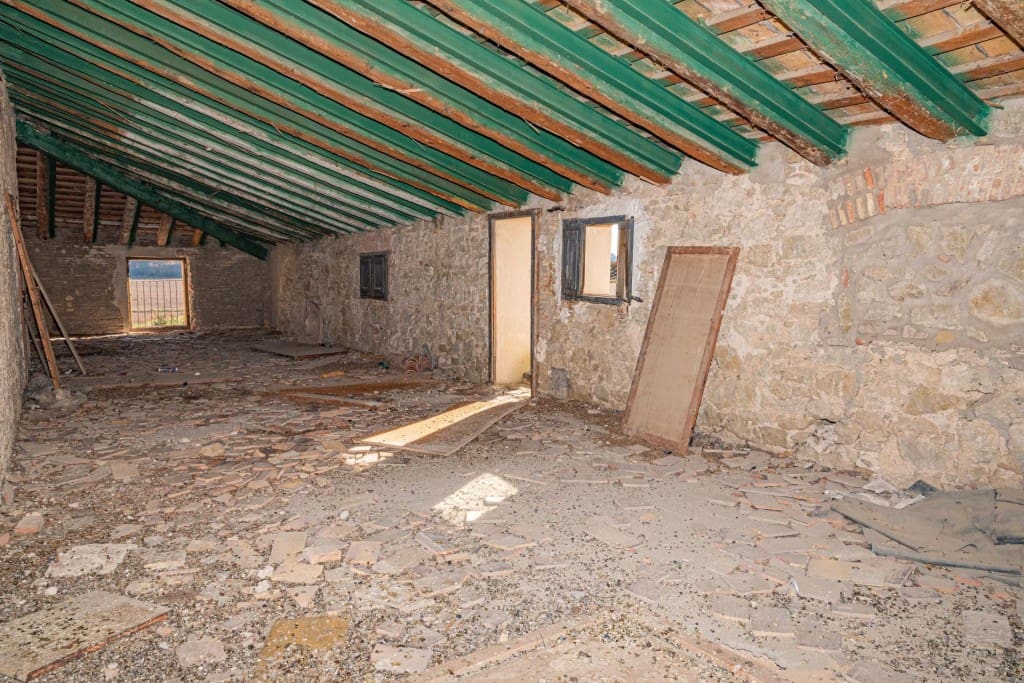 Finca/Casa Rural de 20 habitaciones en Lleida ciudad en venta - 450.000 € (Ref: 9993950)