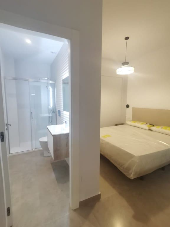 1 soverom Leilighet til salgs i Torrevieja med svømmebasseng - € 219 000 (Ref: 9993957)