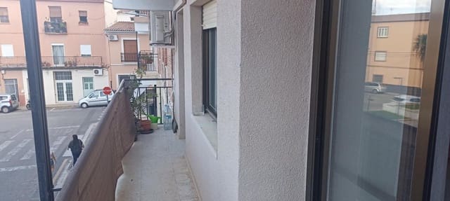 Apartamento de 4 habitaciones en Pego en venta - 150.000 € (Ref: 9996782)