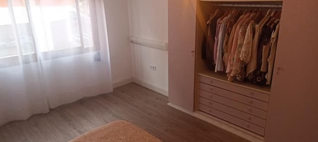 Apartamento de 4 habitaciones en Pego en venta - 150.000 € (Ref: 9996782)