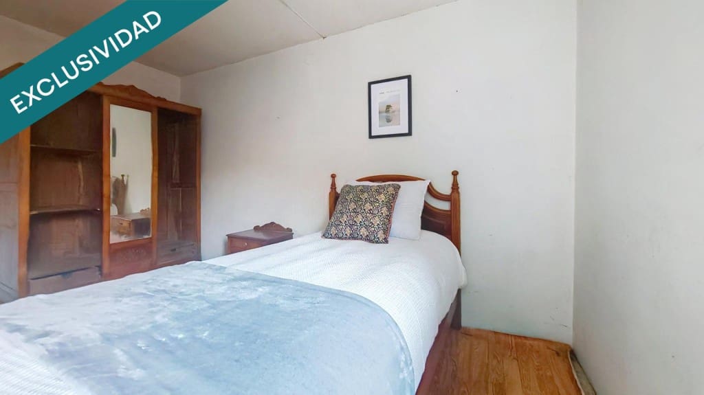 3 bedroom Villa for sale in Belmonte de Miranda - € 59,900 (Ref: 9996783)