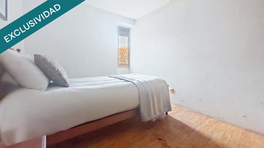 3 bedroom Villa for sale in Belmonte de Miranda - € 59,900 (Ref: 9996783)