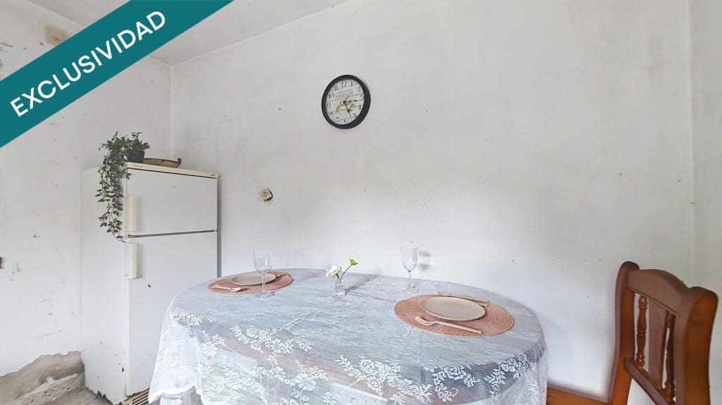 3 bedroom Villa for sale in Belmonte de Miranda - € 59,900 (Ref: 9996783)