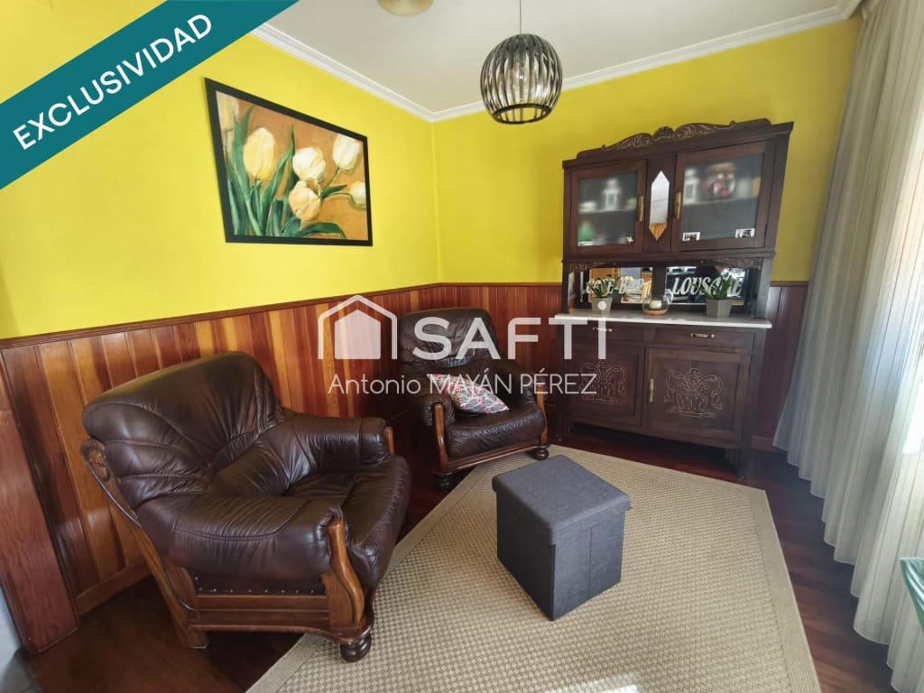 Kommersiell til salgs i Lousame med garasje - € 359 900 (Ref: 9996786)
