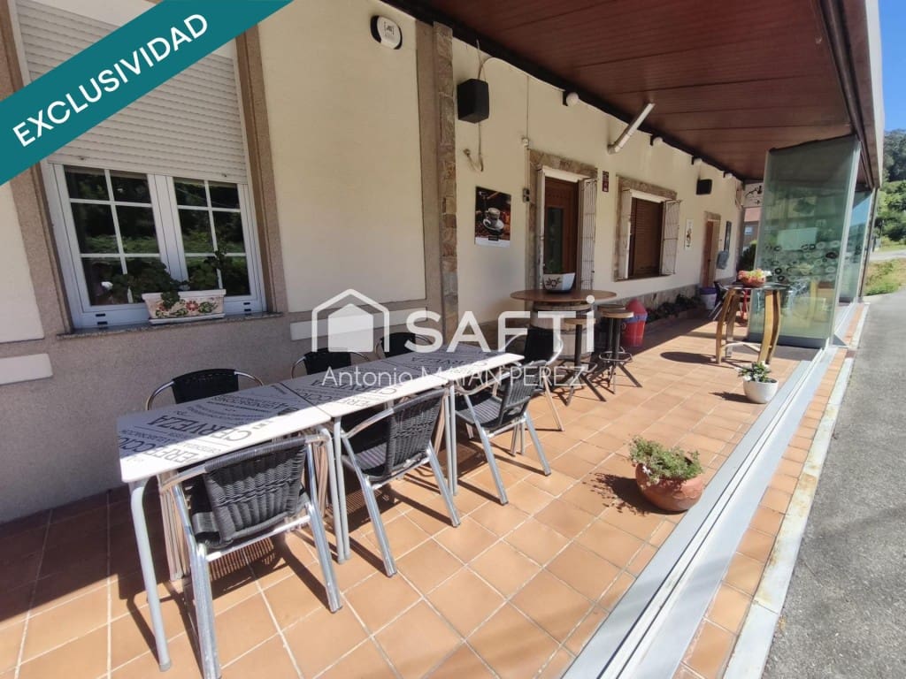 Kommersiell til salgs i Lousame med garasje - € 359 900 (Ref: 9996786)