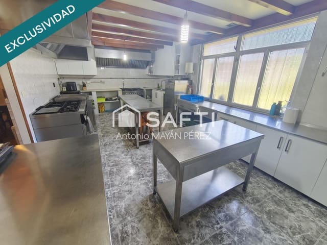 Erhverv til salg i Lousame med garage - € 359.900 (Ref: 9996786)