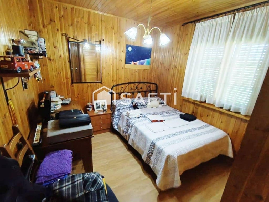 3 quarto Moradia para venda em Otero com piscina - 220 000 € (Ref: 9996788)