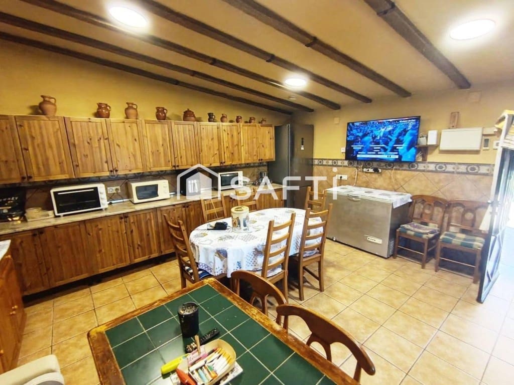 3 quarto Moradia para venda em Otero com piscina - 220 000 € (Ref: 9996788)