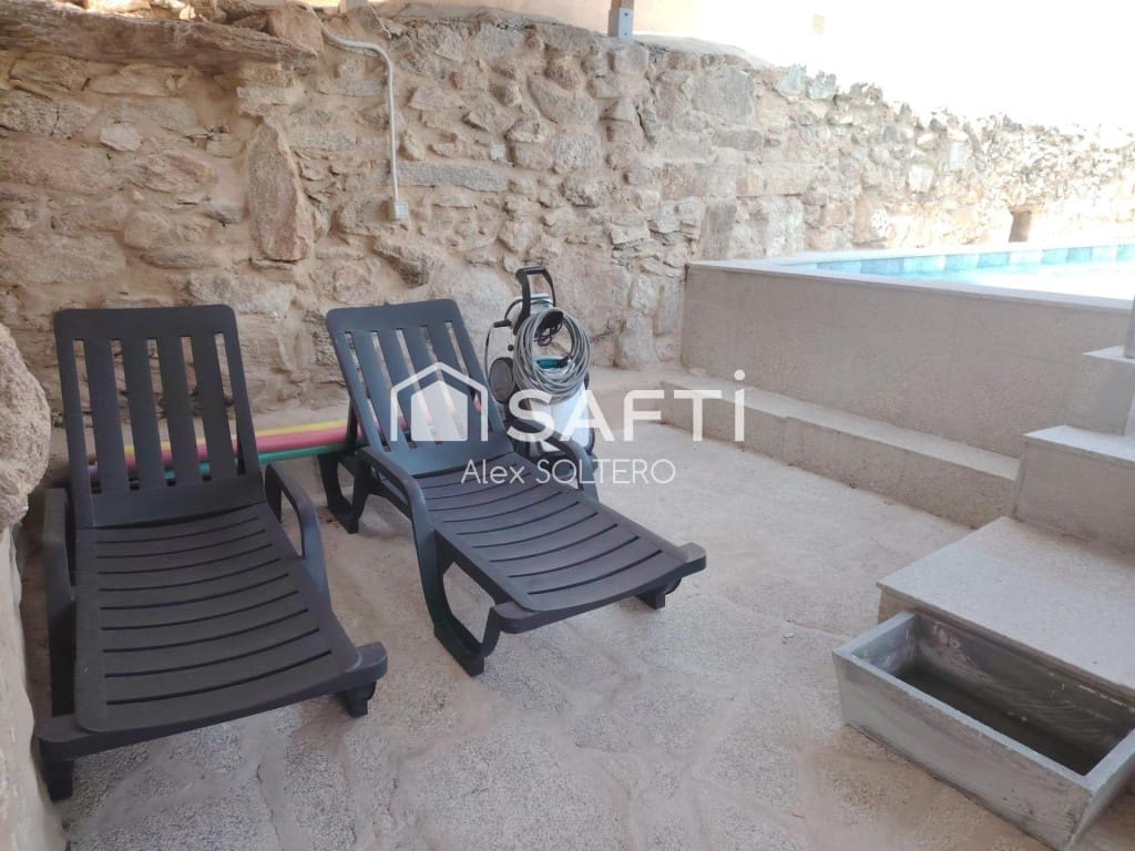 5 camera da letto Villa in vendita in O Rosal con piscina garage - 345.000 € (Rif: 9996791)