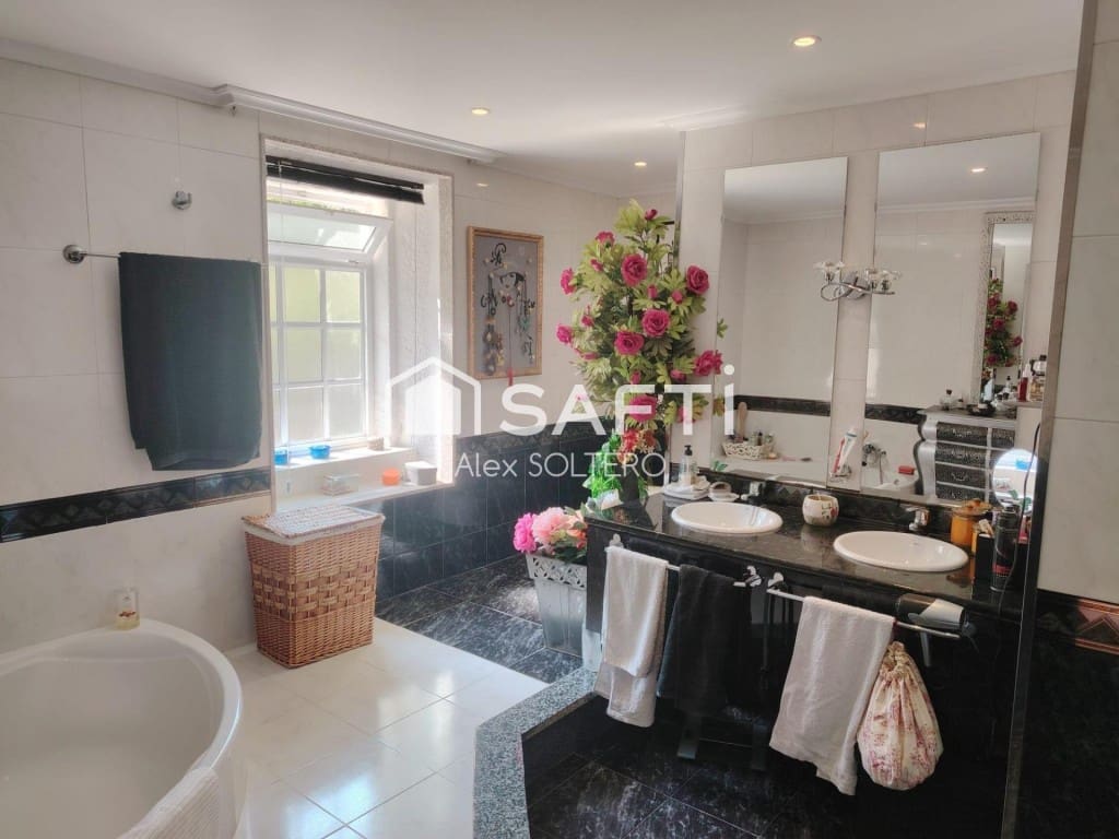 5 camera da letto Villa in vendita in O Rosal con piscina garage - 345.000 € (Rif: 9996791)