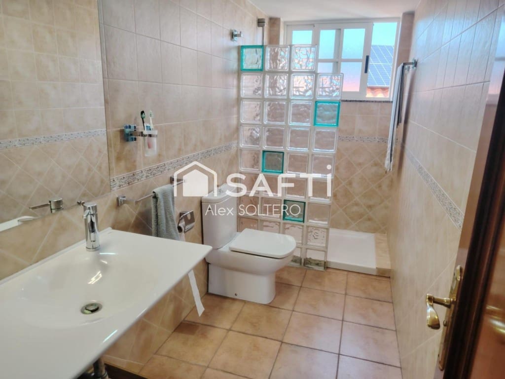 5 camera da letto Villa in vendita in O Rosal con piscina garage - 345.000 € (Rif: 9996791)