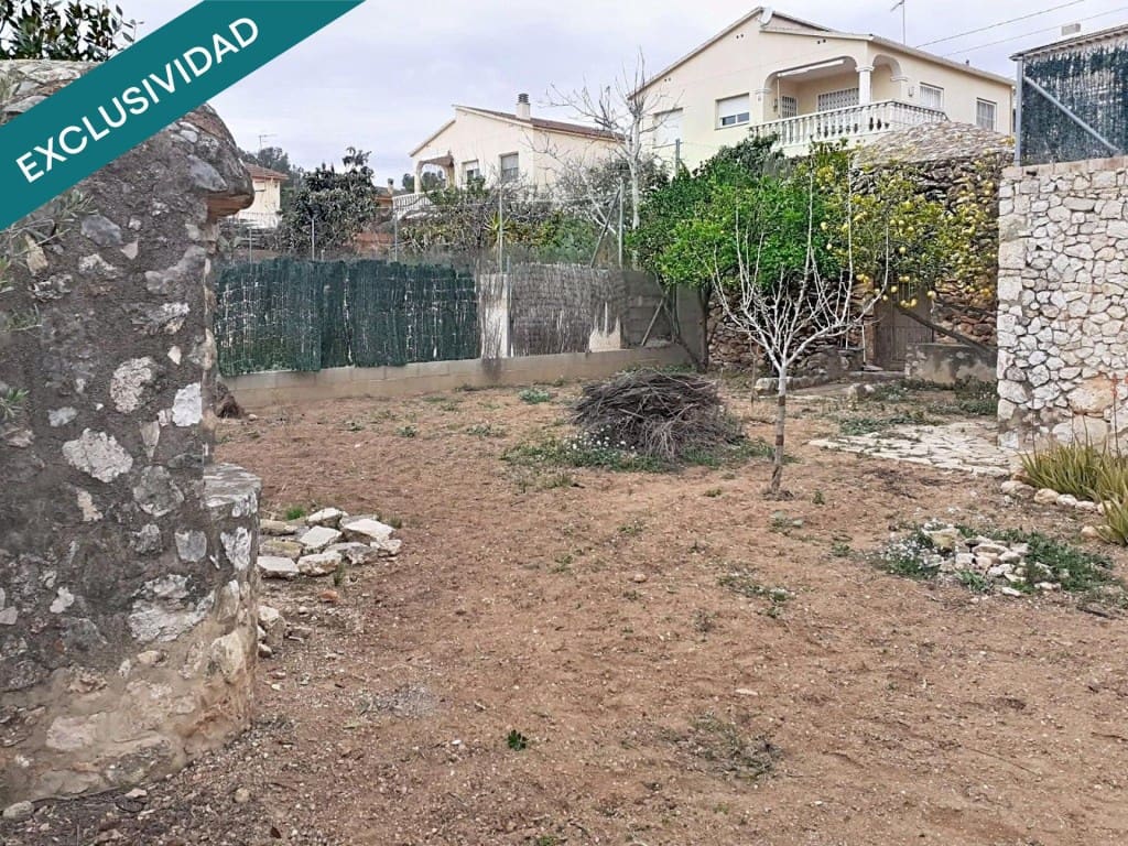3 makuuhuone Huvila myytävänä paikassa La Bisbal del Penedes mukana 
autotalli - 235 000 € (Ref: 9996792)