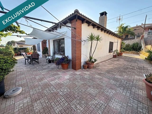 3 sypialnia Willa na sprzedaż w La Bisbal del Penedès z garażem - 235 000 € (Ref: 9996792)