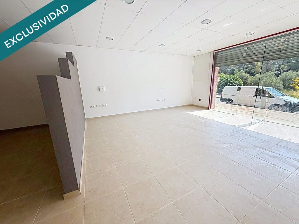 Commercial for sale in Calafell - € 77,000 (Ref: 9996793)
