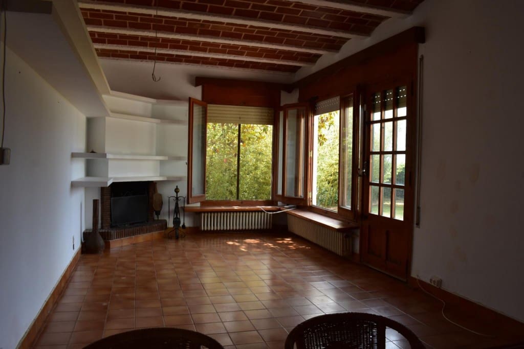 Chalet de 3 habitaciones en Vinaròs en venta con piscina garaje - 440.000 € (Ref: 9996794)