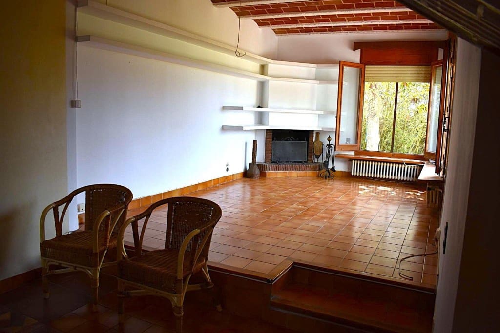 Chalet de 3 habitaciones en Vinaròs en venta con piscina garaje - 440.000 € (Ref: 9996794)