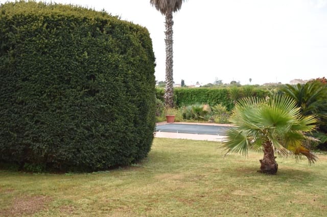 Chalet de 3 habitaciones en Vinaròs en venta con piscina garaje - 440.000 € (Ref: 9996794)