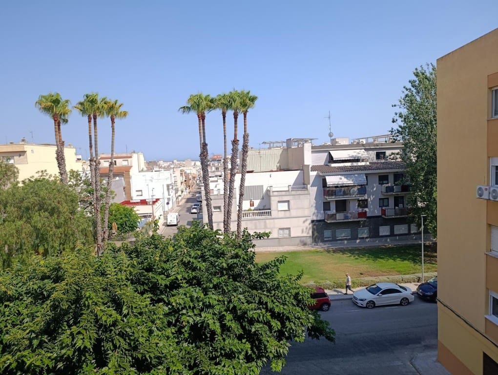 4 Zimmer Apartment zu verkaufen in Sant Carles de la Rapita - 94.000 € (Ref: 9996798)