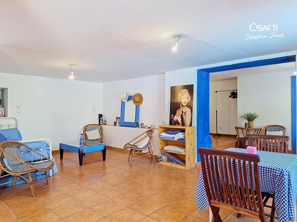 Chalet de 4 habitaciones en La Font d'En Carròs en venta con piscina - 530.000 € (Ref: 9996800)
