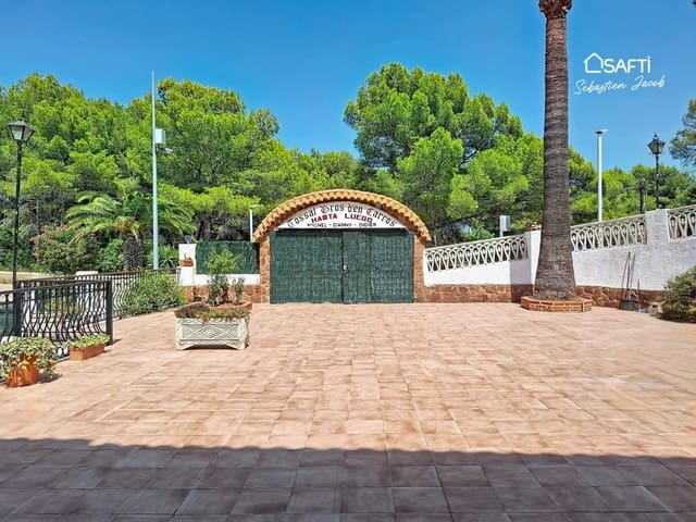 Chalet de 4 habitaciones en La Font d'En Carròs en venta con piscina - 530.000 € (Ref: 9996800)