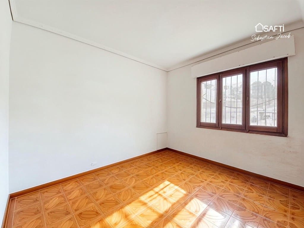 Chalet de 4 habitaciones en La Font d'En Carròs en venta con piscina - 530.000 € (Ref: 9996800)