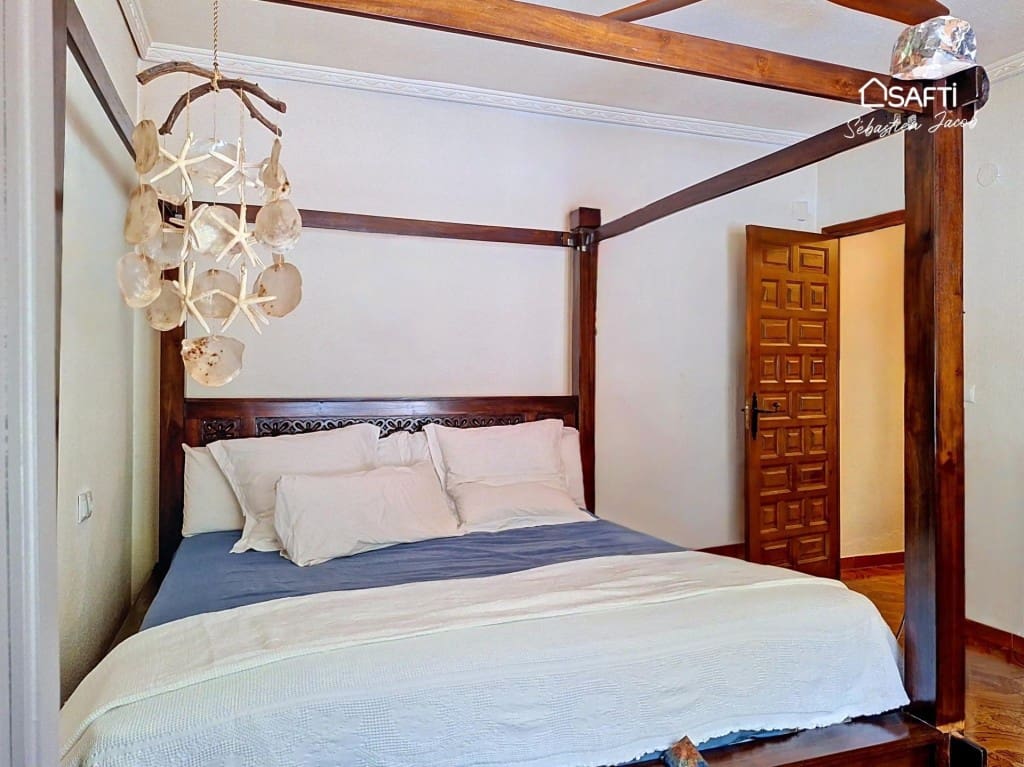 Chalet de 4 habitaciones en La Font d'En Carròs en venta con piscina - 530.000 € (Ref: 9996800)