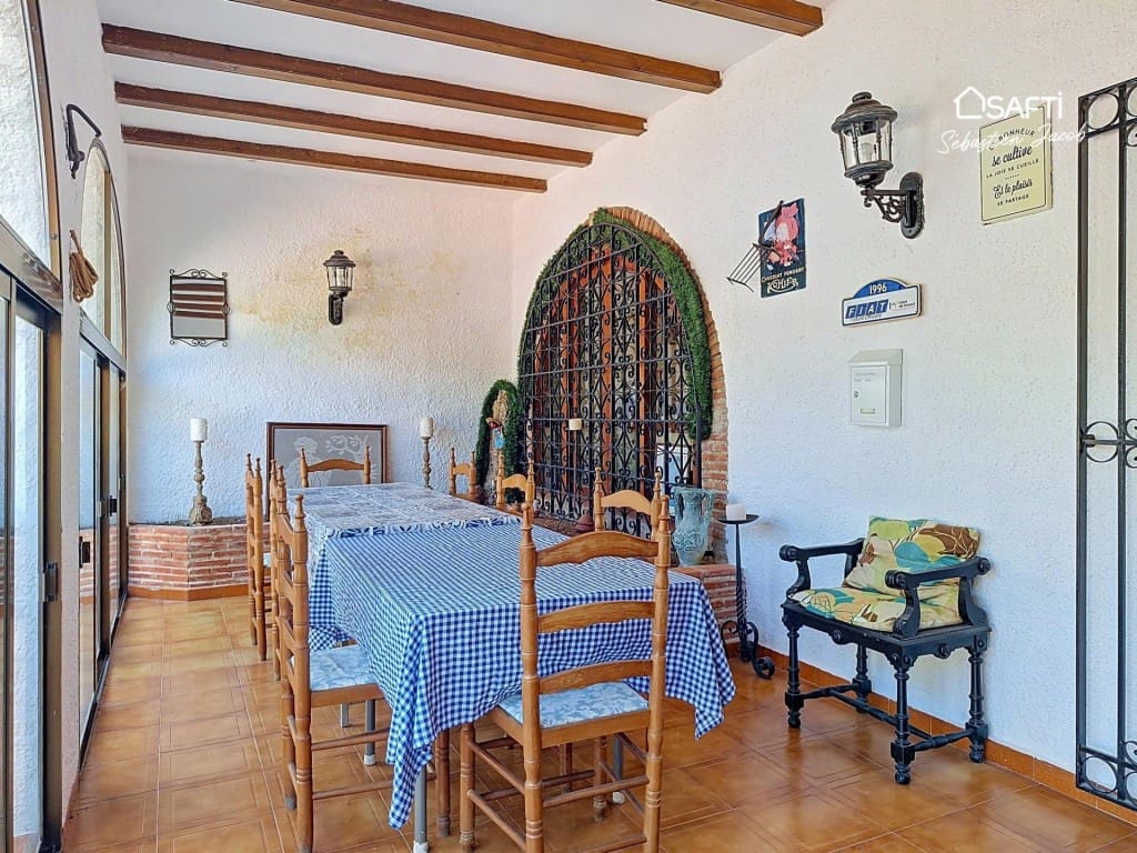 Chalet de 4 habitaciones en La Font d'En Carròs en venta con piscina - 530.000 € (Ref: 9996800)