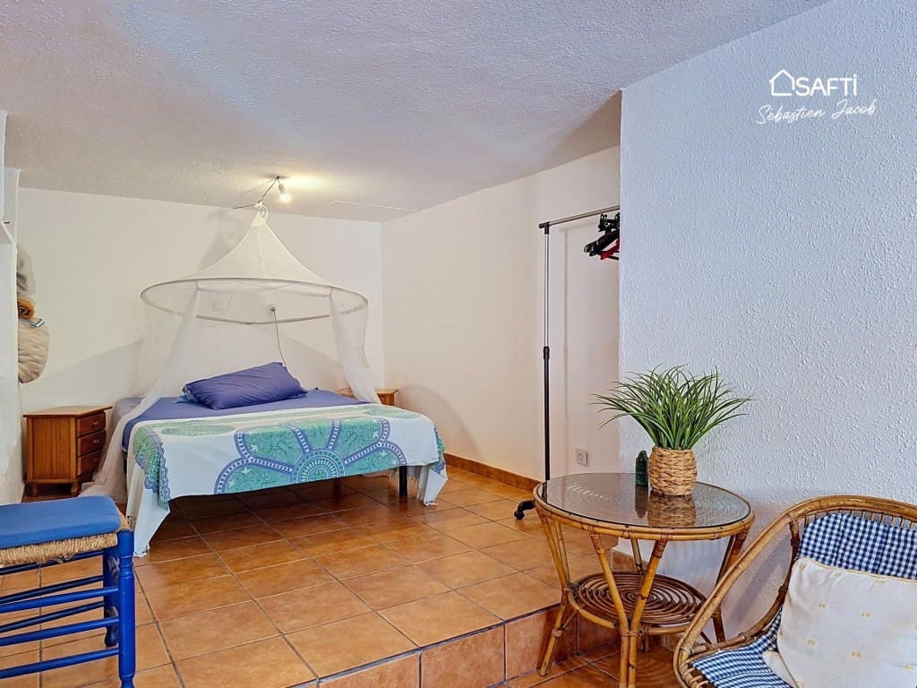 Chalet de 4 habitaciones en La Font d'En Carròs en venta con piscina - 530.000 € (Ref: 9996800)
