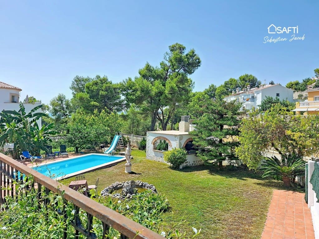 Chalet de 4 habitaciones en La Font d'En Carròs en venta con piscina - 530.000 € (Ref: 9996800)