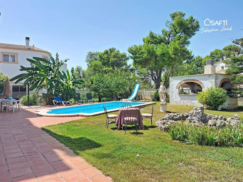 Chalet de 4 habitaciones en La Font d'En Carròs en venta con piscina - 530.000 € (Ref: 9996800)