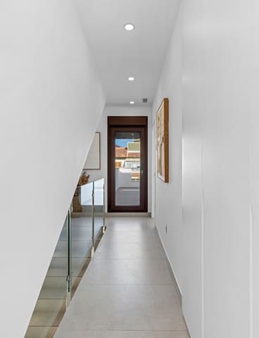 4 soverom Villa til salgs i Mil Palmeras, Pilar de la Horadada - € 729 900 (Ref: 9996819)