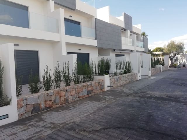 3 soverom Villa til salgs i Los Balcones - Los Altos, Torrevieja med svømmebasseng - € 330 000 (Ref: 9996828)