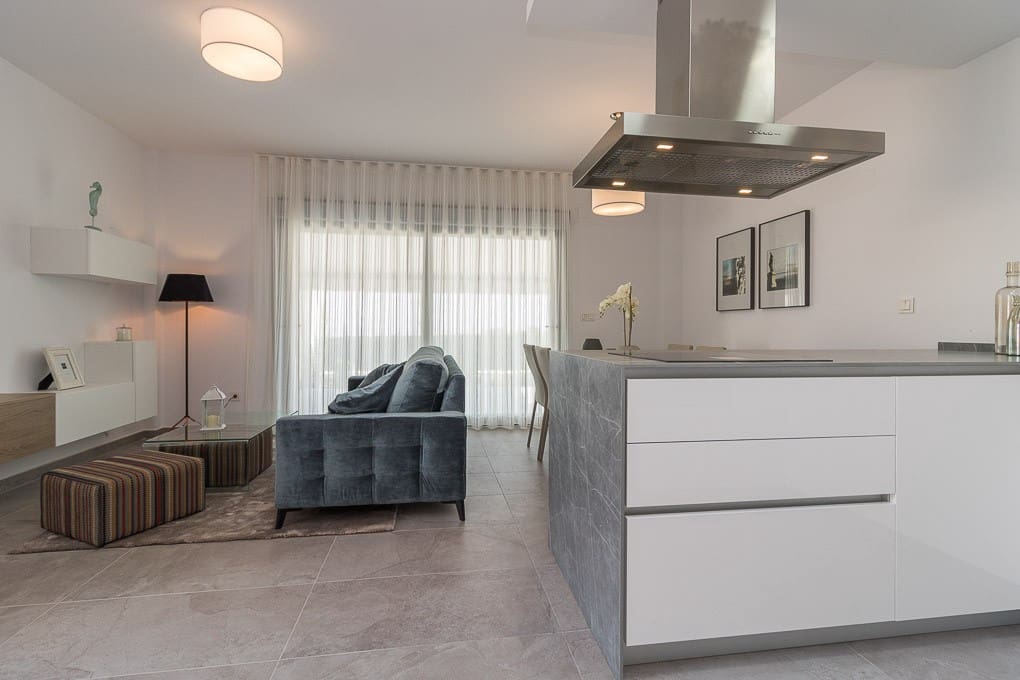 3 soverom Villa til salgs i Torrevieja med svømmebasseng - € 330 000 (Ref: 9996828)