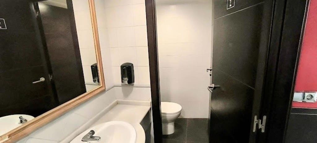 Comercial para venda em Sanxenxo - 198 500 € (Ref: 9998460)