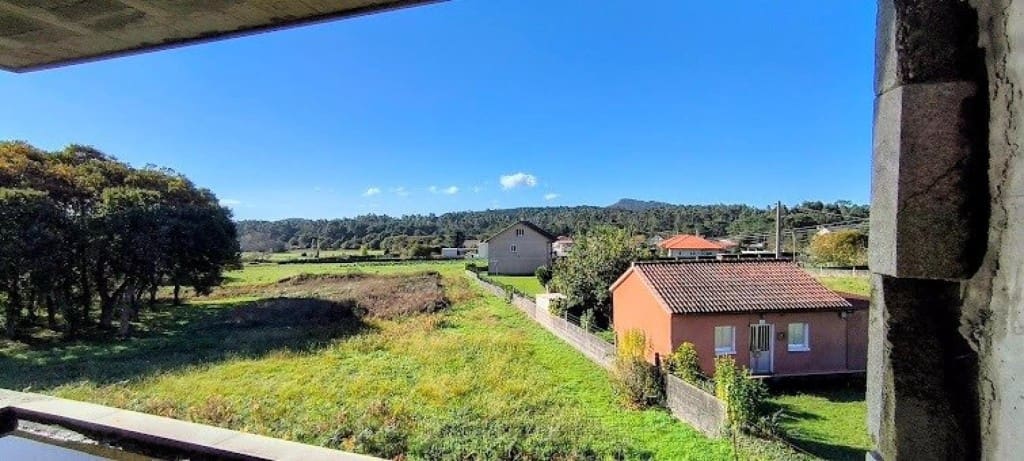 4 soverom Villa til salgs i Porto do Son - € 300 000 (Ref: 9998461)