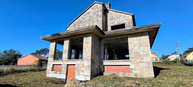 4 soverom Villa til salgs i Porto do Son - € 300 000 (Ref: 9998461)