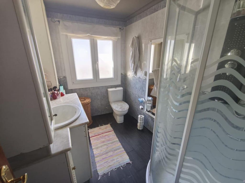 4 Zimmer Villa zu verkaufen in O Carballino mit Pool Garage - 230.000 € (Ref: 9998464)