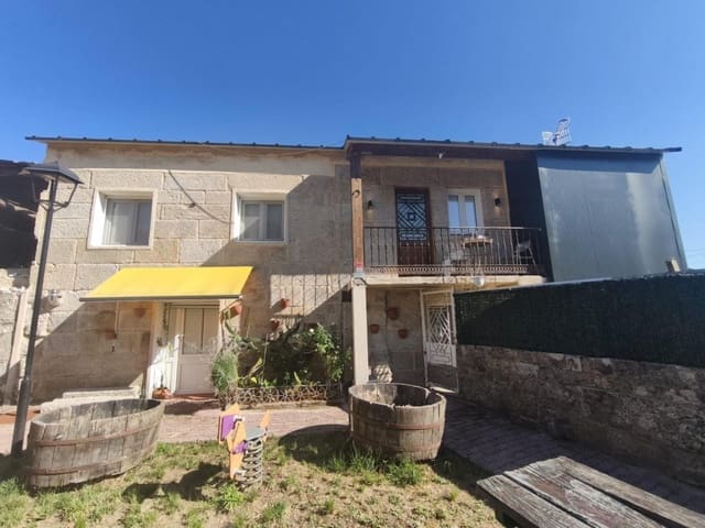 4 chambre Villa/Maison à vendre à O Carballiño avec piscine garage - 230 000 € (Ref: 9998464)