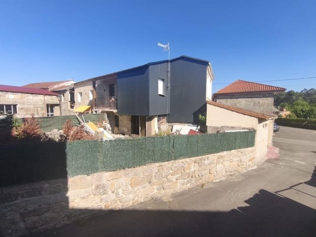 4 chambre Villa/Maison à vendre à O Carballiño avec piscine garage - 230 000 € (Ref: 9998464)