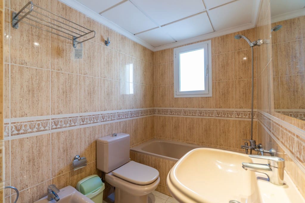 2 soveværelse Villa til salg i Calpe / Calp med swimmingpool - € 270.000 (Ref: 9998467)