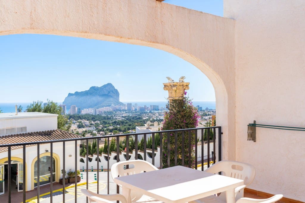 2 soveværelse Villa til salg i Calpe / Calp med swimmingpool - € 270.000 (Ref: 9998467)