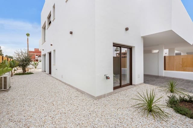 3 soveværelse Villa til salg i Las Lomas de Rame - Bahía Bella, Los Alcázares med swimmingpool - € 439.900 (Ref: 9998476)