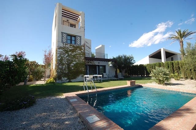 Chalet de 4 habitaciones en Avileses, Murcia ciudad en venta - 375.000 € (Ref: 9998478)