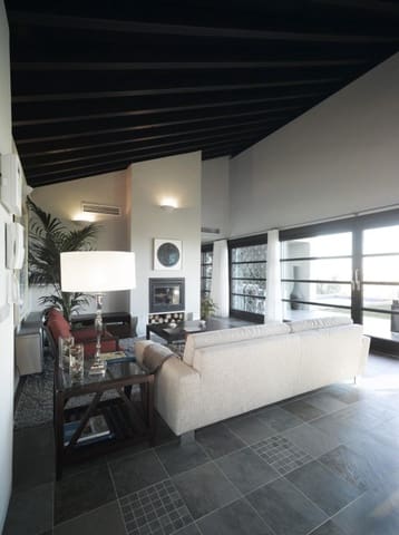 Chalet de 4 habitaciones en Avileses, Murcia ciudad en venta - 375.000 € (Ref: 9998478)