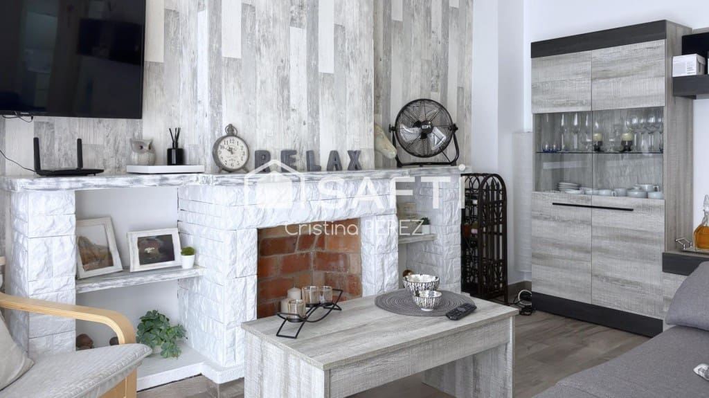 4 sypialnia Dom szeregowy na sprzedaż w Blanes z garażem - 328 000 € (Ref: 9999891)
